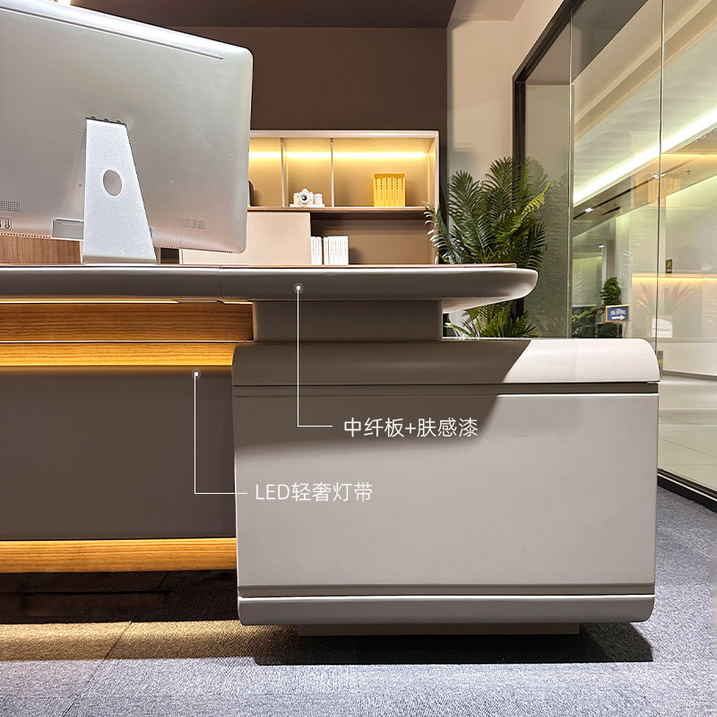 Modell DBT008 Executive Desk, elnök/Elnöki irodai íróasztal, prémiumnagy menedzser íróasztal irodai székkészlettel a menedzser számára\\irodája